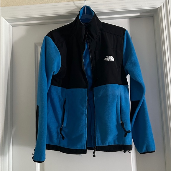 Jacket size medium - Picture 1 of 6